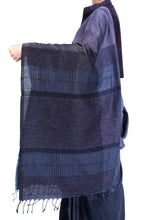 Load image into Gallery viewer, Urban Drape Swann Handwoven Saree