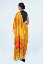 Load image into Gallery viewer, Urban Drape Poreallas Nights Handwoven Saree