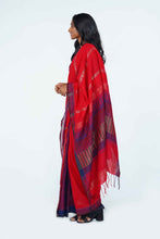 Load image into Gallery viewer, Urban Drape Velvet Dusk Handwoven Saree