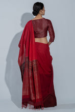 Load image into Gallery viewer, Urban Drape  Hiru Awara Saree - Shipping from Oct 4th Week