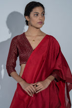 Load image into Gallery viewer, Urban Drape  Hiru Awara Saree - Shipping from Oct 4th Week