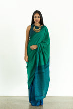 Load image into Gallery viewer, Emerald Green -Sold Out - Fashion Market.LK