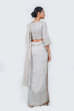 Load image into Gallery viewer, Urban Drape Okinawa  Handwoven Saree