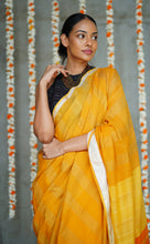 Load image into Gallery viewer, Urban Drape Poreallas Nights Handwoven Saree