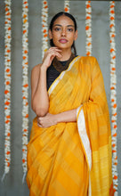 Load image into Gallery viewer, Urban Drape Poreallas Nights Handwoven Saree
