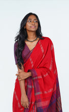 Load image into Gallery viewer, Urban Drape Velvet Dusk Handwoven Saree