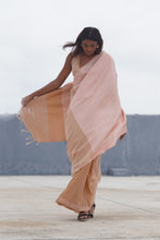 Load image into Gallery viewer, Urban Drape Avni Bloom Handwoven Saree
