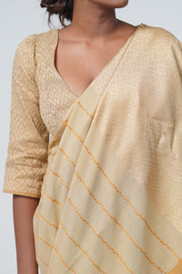 Urban Drape Amaya Light Handwoven Saree