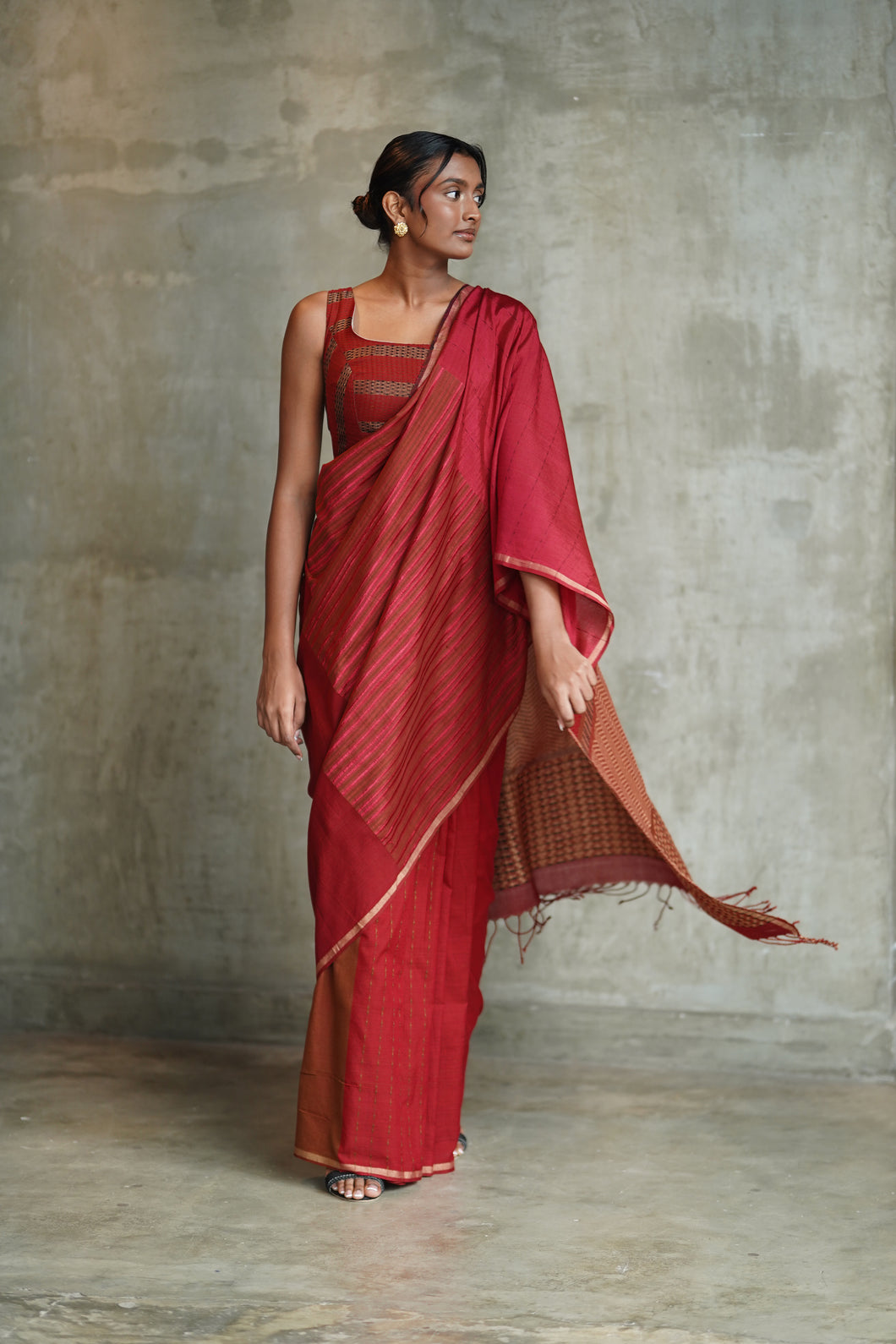 Urban Drape Anvitha Ruby Handwoven Saree