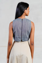 Load image into Gallery viewer, Sleeveless Light Grey Crop Top
