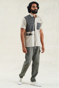Casual Short-Sleeve Shirt With Foil Brush Strokes