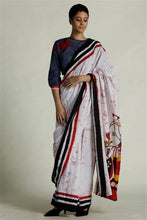 Load image into Gallery viewer, Urban Drape Queen Of Heart Saree
