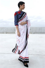 Load image into Gallery viewer, Urban Drape Queen Of Heart Saree
