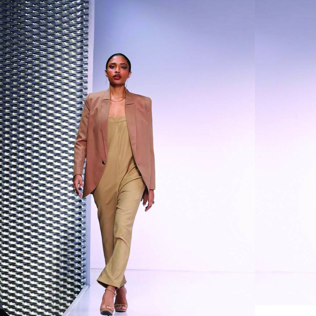 Tailored coat - Walnut