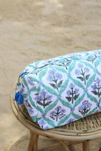 Load image into Gallery viewer, Aurora Pouch L - LUX

