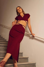 Load image into Gallery viewer, The Sceptre Red Slit Skirt
