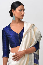 Load image into Gallery viewer, Urban Drape Destiny Saree
