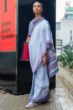 Load image into Gallery viewer, Urban Drape Classic Prep Girl Handwoven Saree
