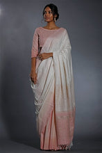 Load image into Gallery viewer, Urban Drape Lux Agasti Kumari Saree

