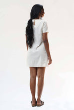 Load image into Gallery viewer, Saki - White Mini Linen dress
