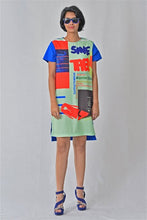 Load image into Gallery viewer, Ubiquitious Affair Shift Dress V2
